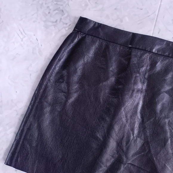 WILFRED Faux Leather Skirt - Picture 4 of 9